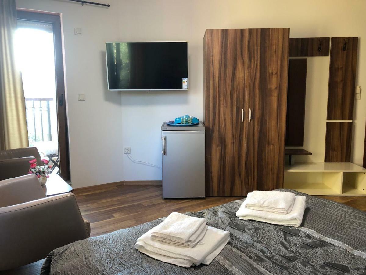 Breeze Guest House Chernomorets Exterior photo
